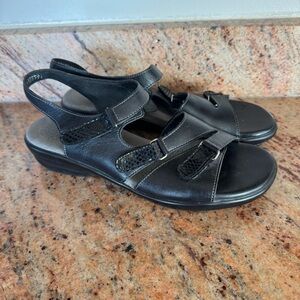 SAS Size 9.5 Women’s Tabby Slingback Black Comfort Sandals